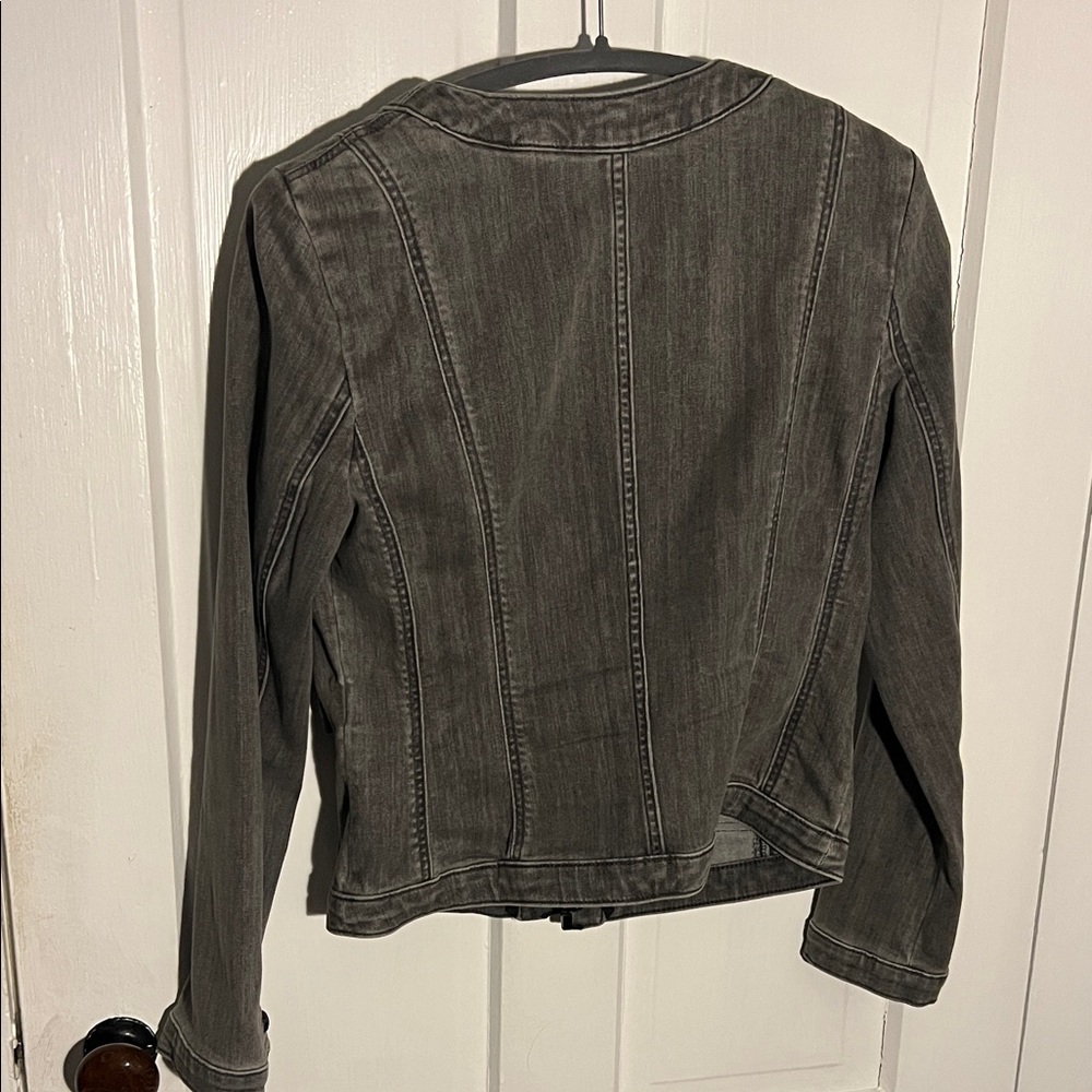 WHBM Stylist Size 6 Jean Jacket - Worn 1x - See closet for pants. - Picture 4 of 4